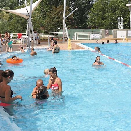 Balatontourist Fuered Camping & Bungalows バラトンフレド エクステリア 写真