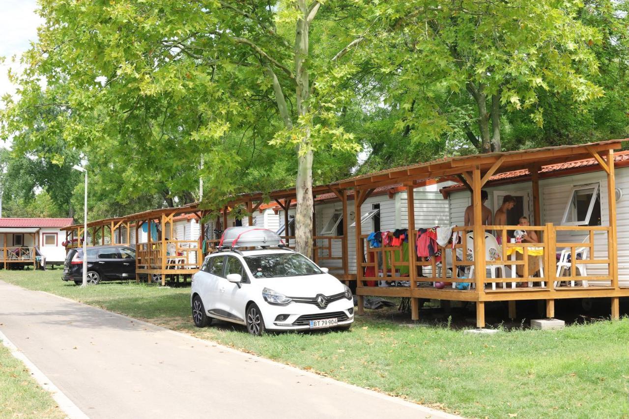 Balatontourist Fuered Camping & Bungalows バラトンフレド エクステリア 写真
